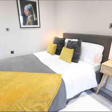 Entire Apartment / Nec / Resorts World / Birmingham Airport Sheldon  Екстериор снимка