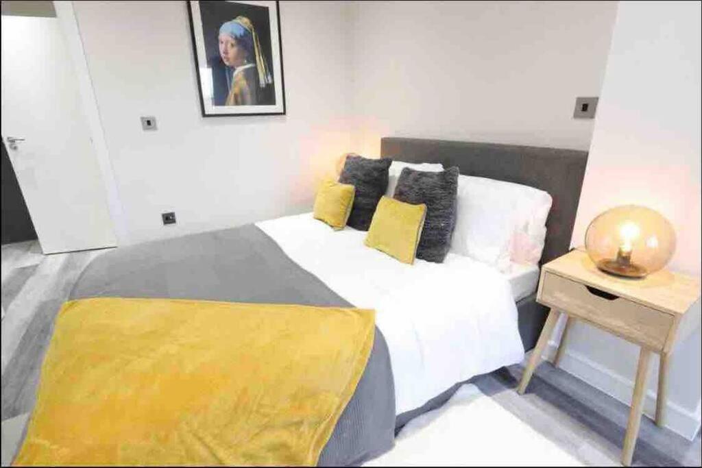 Entire Apartment / Nec / Resorts World / Birmingham Airport Sheldon  Екстериор снимка