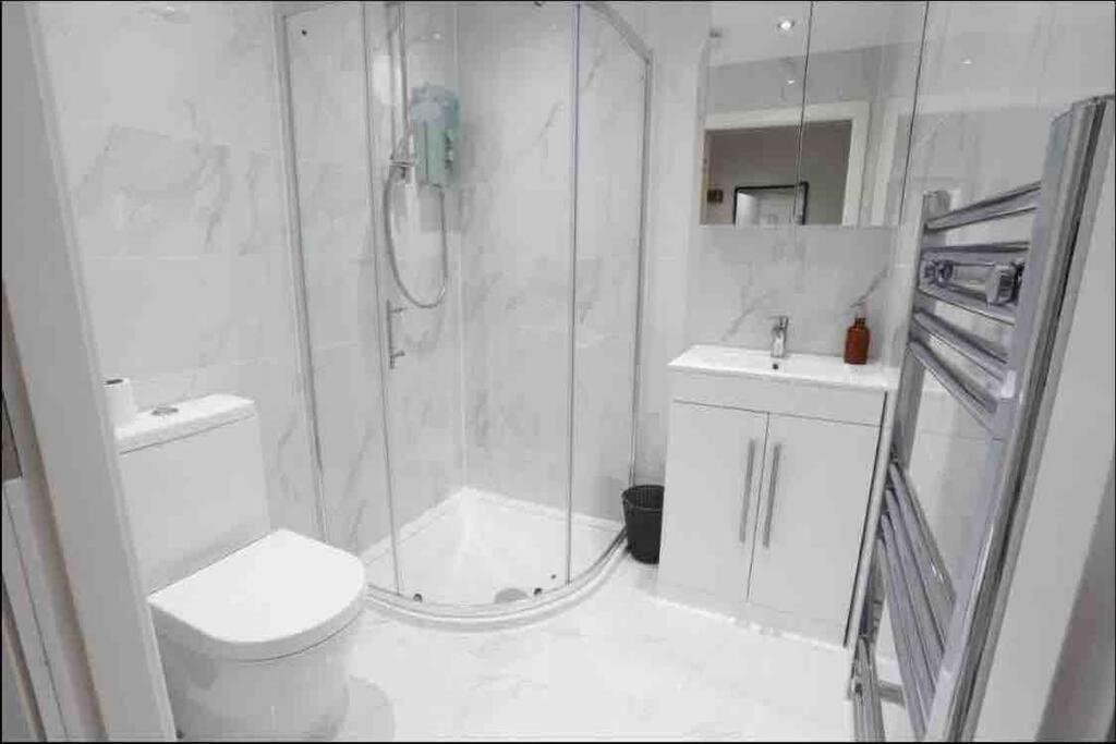 Entire Apartment / Nec / Resorts World / Birmingham Airport Sheldon  Екстериор снимка
